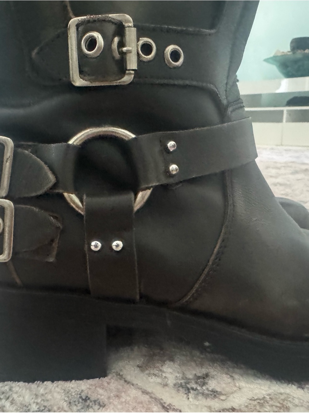 Steve Madden Black Leather knee high motorcycle Boots - Picture 2 of 6